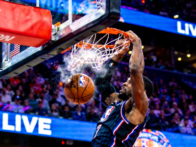 篮球直播 - NBA赛场球员扣篮精彩画面