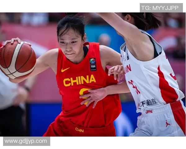 中国女篮对阵拉脱维亚精彩比赛录像回放全程回顾与分析