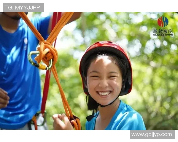 付豪的成长之路与奋斗精神探讨：从青涩少年到职场精英的蜕变历程