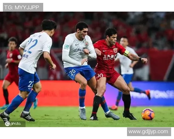 山东鲁能与恒大精彩对决直播全程回顾与战况分析